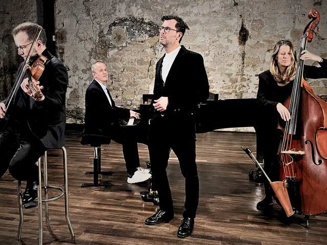 Smile (Hugh Coltman & Ensemble Contraste)